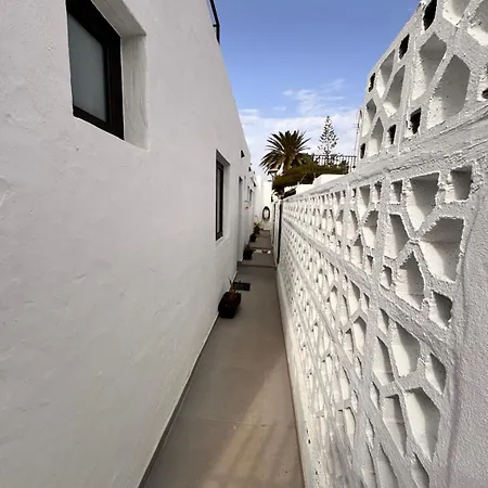 Yumbo Rainbow Homes C * Maspalomas (Gran Canaria)