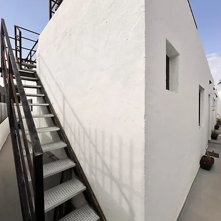 Yumbo Rainbow Homes C 別荘 *