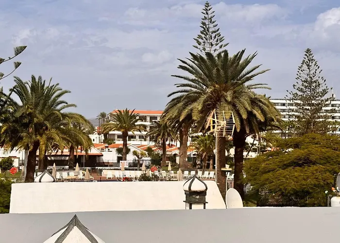 Yumbo Rainbow Homes C Hébergement de vacances