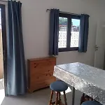Yumbo Rainbow Homes C 別荘
