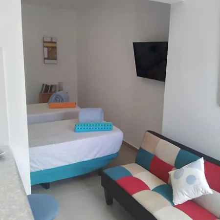 Yumbo Rainbow Homes C *