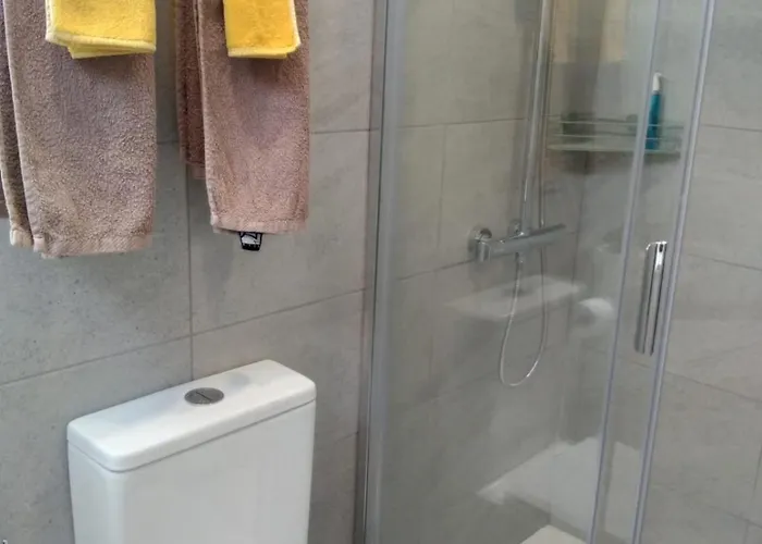 Yumbo Rainbow Homes C